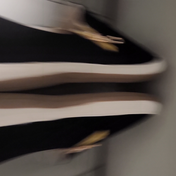 Sold - Picture 4 of 7